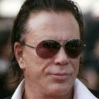 Mickey Rourke, la un pas de a se sinucide