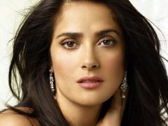 Salma Hayek, dependenta de alaptat