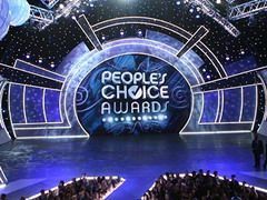 Iron Man si Batman se lupta pentru premiul People’s Choice