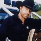 Chuck Norris, impotriva casatoriilor intre persoane de acelasi sex