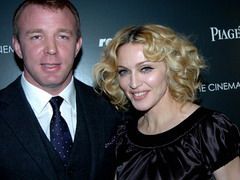 Madonna s-a razgandit: nu-i mai da lui Guy banii promisi