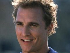 Matthew McConaughey, salvat de o batrana