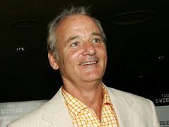 Bill Murray face victime printre femei, pe terenul de golf