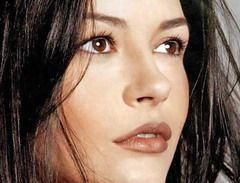 Catherine Zeta-Jones, platita cu aproape 4.500 de euro pe secunda