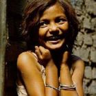 Rubina Ali, tanara actrita din “Slumdog”, isi scrie autobiografia