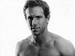 Ryan Reynolds: “Sex-simbolurile ar trebuie eutanasiate”