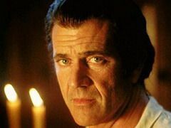 Mel Gibson i-a regizat un videoclip iubitei sale