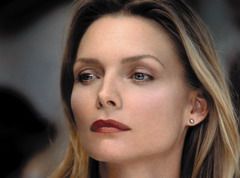 Michelle Pfeiffer, dependenta de crema antirid