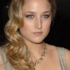 Actrita Leelee Sobieski a nascut o fetita