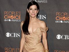 Sandra Bullock pe cale sa stabileasca un alt record: un Oscar si o Zmeura de Aur in acelasi timp