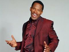 Jamie Foxx aduce muzica in scolile din SUA