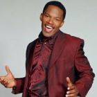 Jamie Foxx aduce muzica in scolile din SUA