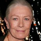 Vanessa Redgrave, reverenta ca la carte in fata Printului William