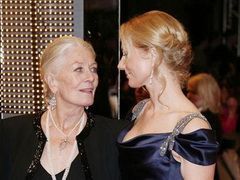 Vezi lista completa a castigatorilor la 2010 BAFTA Awards