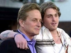 Fiul lui Michael Douglas – condamnat la 5 ani de inchisoare, din cauza drogurilor