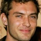 Jude Law e cel mai sexy tatic