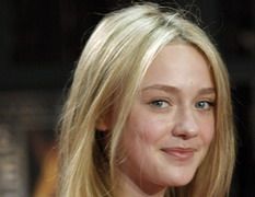 Dakota Fanning: “Nu mai sunt o fetita”