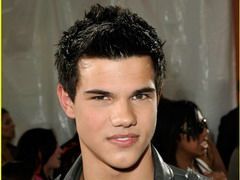 Taylor Lautner vrea sa calce pe urmele lui Tom Cruise