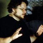 James Cameron il va ajuta pe Guillermo del Toro cu Mountains of Madness