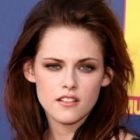 Kristen Stewart, de la timida Bella din Twilight , la scene fierbinti de sex