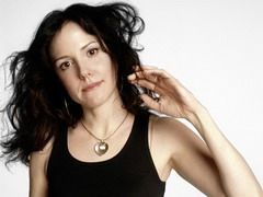 Mary-Louise Parker „a plantat” un aligator in frigiderul lui Bruce Willis