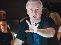 James Cameron ar putea regiza filmul Cleopatra 3 D , cu Angelina Jolie