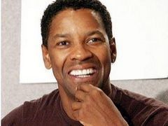 Denzel Washington revine pe marile ecrane