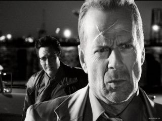 “Sin City”, un film de neratat, pe 4 decembrie, la “CineTePrinde”