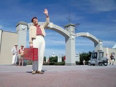 Jim Carrey traieste „in direct”, fara sa stie, in „Truman Show”, la Pro Cinema