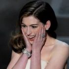 Anne Hathaway la Oscar 2011. Stilata, dar neepilata!