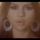 Selena Gomez isi lanseaza noul videoclip! Vezi primele imagini