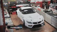 Fast forward: asamblarea unui BMW Z4 GT3 in 600 de ore