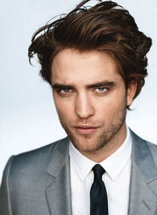 Robert Pattinson se simte ca dupa o despartire de o persoana draga, la finalizarea filmarilor pentru Saga Amurg