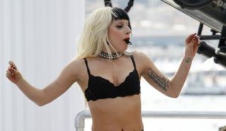 Lady Gaga se dezlantuie: va debuta ca actrita! Tarantino o vrea in noul sau film!