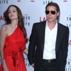 Transformarea lui Brad Pitt pe covorul rosu de la premiera filmului The Tree of Life!