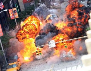 Scene apocaliptice la filmarile pentru The Avengers: cum a fost aruncata o strada in aer
