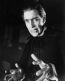 Christopher Lee face un rol de exceptie in filmul Horror of Dracula in 1958. Saruman din Stapanul Inelelor a devenit cu acest rol o vedeta peste noapte