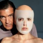 Antonio Banderas planuieste un experiment fatal. Vezi noul trailerul de la The Skin I Live In