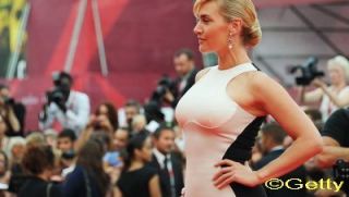 Kate Winslet si rochia cu care a facut senzatie. Afla de ce! FOTO