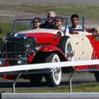 Leonardo DiCaprio conduce o masina de 3 milioane de dolari in filmul Marele Gatsby