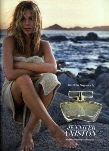 Jennifer Aniston alaturi de Sephora a lansat in acest an parfumul care ii poarta numele