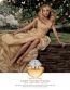 Primul parfum al lui Reese Witherspoon se numeste In Bloom si a fost creat in parteneriat cu Avon, brandul cosmetic pentru care actrita americana indeplineste functia de Ambasador Global, din 2007.