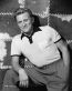 Faimosul zambet al lui Kirk Douglas. Poza din 1950