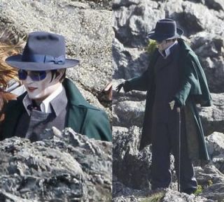 Johnny Depp, in rolul care l-a obsedat o viata intreaga. Primele imagini cu el in rol de vampir in Dark Shadows