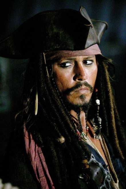 Capitanul Jack Sparrow din seria 