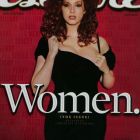 Christina Hendricks cucereste Romania cu 2 filme. Vezi aici cele mai sexy 18 momente din cariera ei