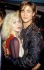 La scurt timp dupa despartirea de Jill Schoelen, Pitt a cucerit-o si pe Christina Applegate.