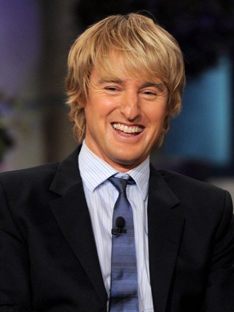 Owen Wilson, numit cel mai dorit burlac in 2005 de revista OK,  a iesit cu Sheryl Crow, Demi Moore, iar cea mai mediatizata relatie a fost cea cu Kate Hudson, dupa care a suferit enorm. Actorul nu se grabeste sa se aseze la casa lui.