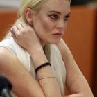 Lindsay Lohan, cu catuse la maini. Actrita risca o noua pedeapsa cu inchisoarea