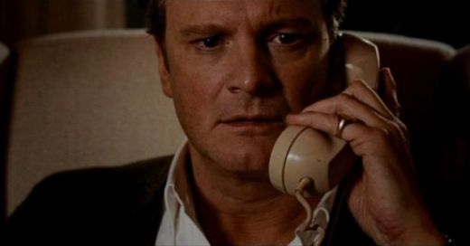 A Single Man (2009): George Falconer (Colin Firth) crede ca primeste un telefon de la iubitul sau. Insa barbatul este anuntat ca iubitul lui a murit intr-un accident. George este inmarmurit si ramane fara cuvinte, intr-o stare de soc.